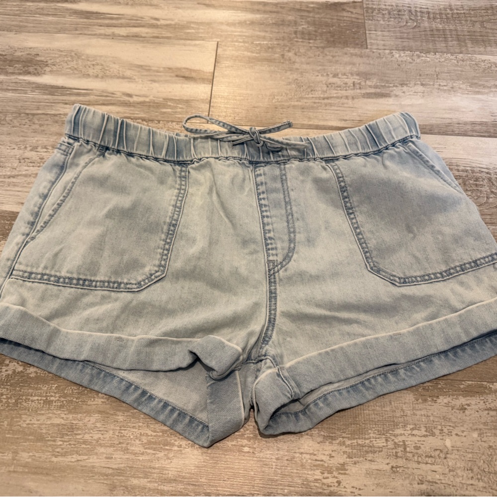 Volcom Women’s Elastic Waist Drawstring denim Shorts